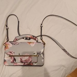 love and lore crossbody bolsa